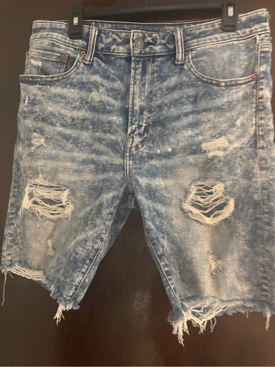 American Eagle Outfitters Other - Bundle 3 for $15.American Eagle Outfitters Distressed Acid-Wash Blue Denim Short
